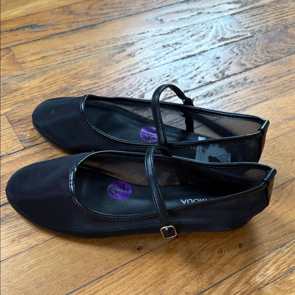 NWOT Top Moda Black Mesh Mary Jane Flats 6.5